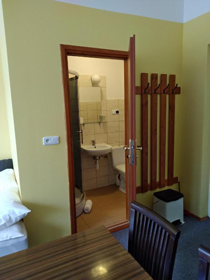 Homestay 
